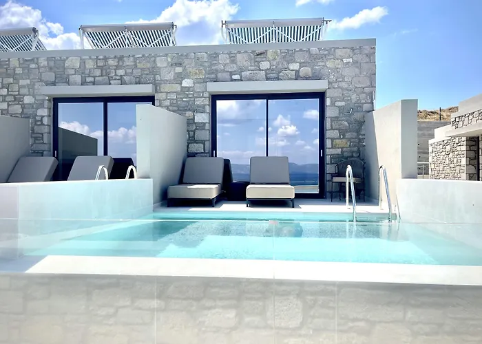 Eleia Seafront Rooms & Villas